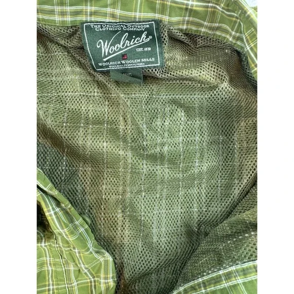 Mens Woolrich Long Sleeve Button Front Shirt Size XL Plaid Hiking KLEP Vented - Picture 9 of 9